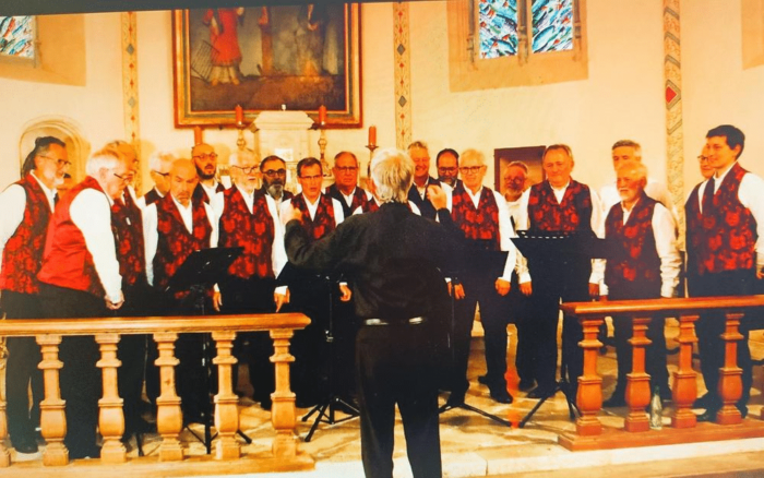 Des voix d’hommes en concert à l’église