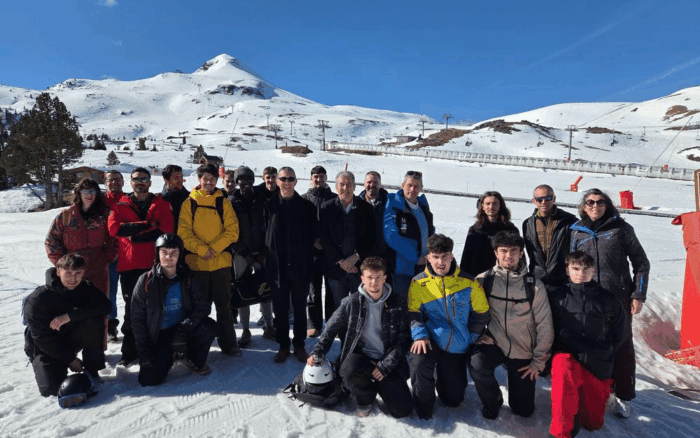 Les stations de ski du Béarn veulent susciter des vocations chez les lycéens