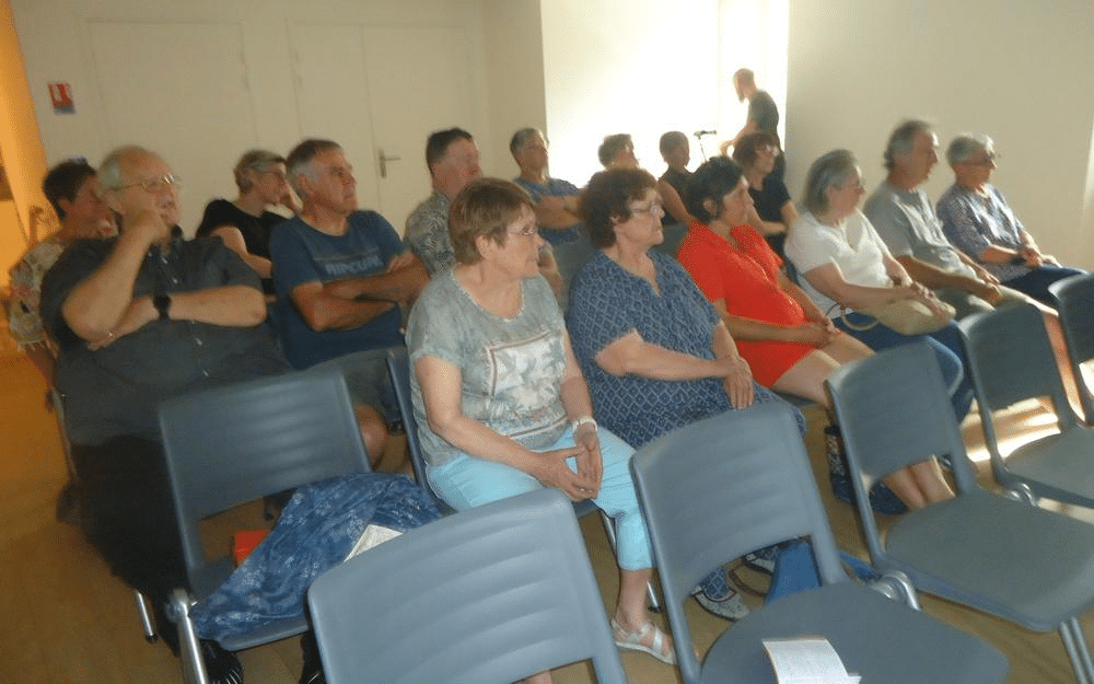 Les coulisses de l’édition littéraire au centre culturel Ambille